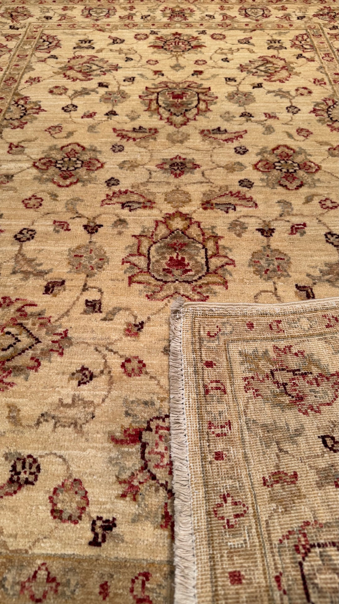 Uşak Original Hand Woven Cream Vegetable Dyed Wool Carpet 101x153 1.55 Square Meters - 3x5 ft