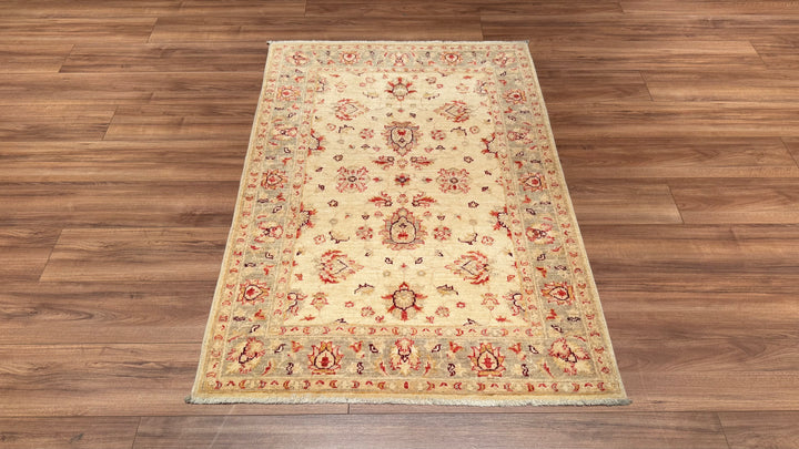 Uşak Original Hand Woven Cream Vegetable Dyed Wool Carpet 105x150 1.58 Square Meters - 3x5 ft