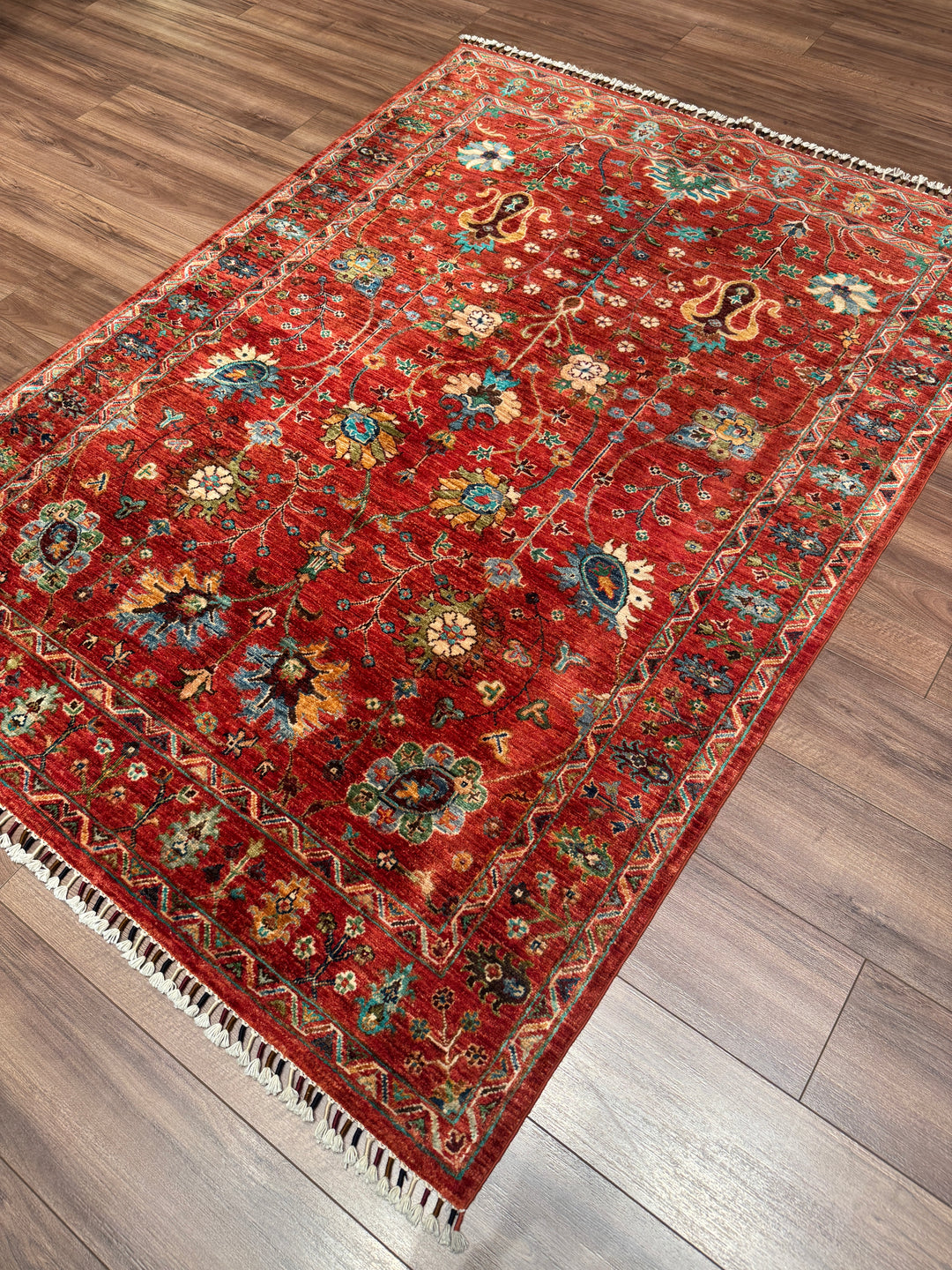 Sultani Çiçekli Orijinal El Dokuması Kırmızı Kök Boya Yün Halı 149x202 3.01 Metrekare - 5x6 ft
