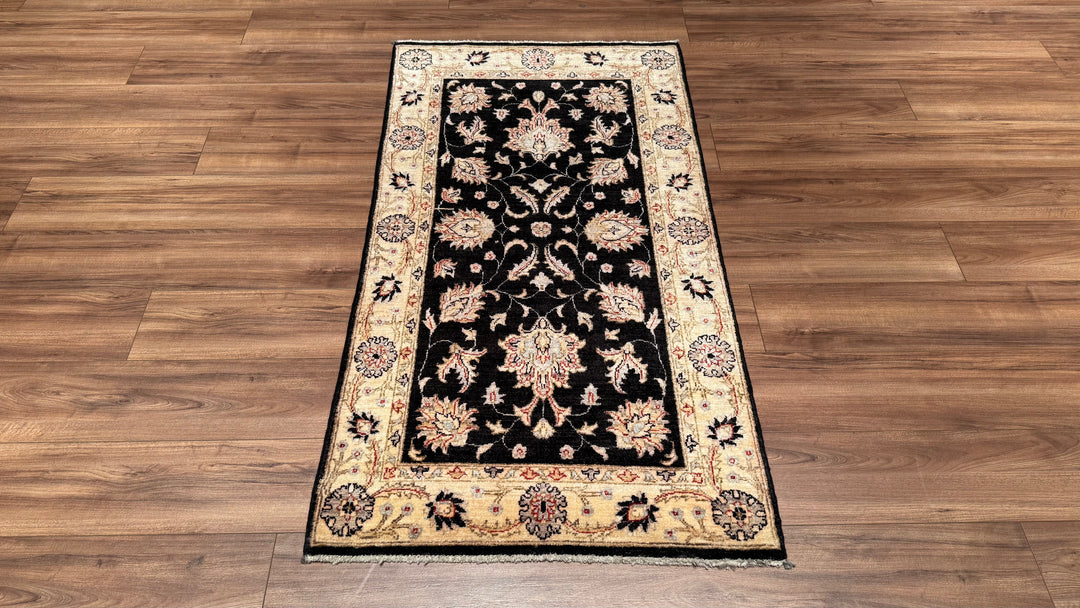 Uşak Original Hand Woven Cream Black Vegetable Dyed Wool Carpet 0.86x159 1.37 Square Meters - 3x5 ft