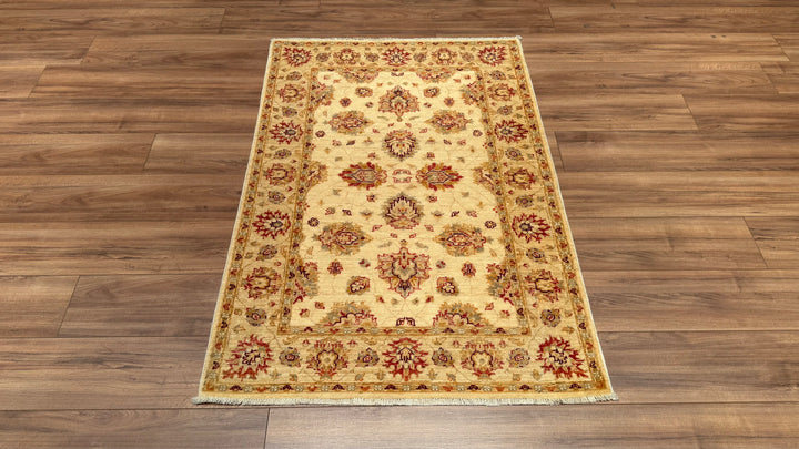 Uşak Orjinal El Dokuması Krem Kök Boya Yün Halı 101x148 1.49 Metrekare - 3x5 ft