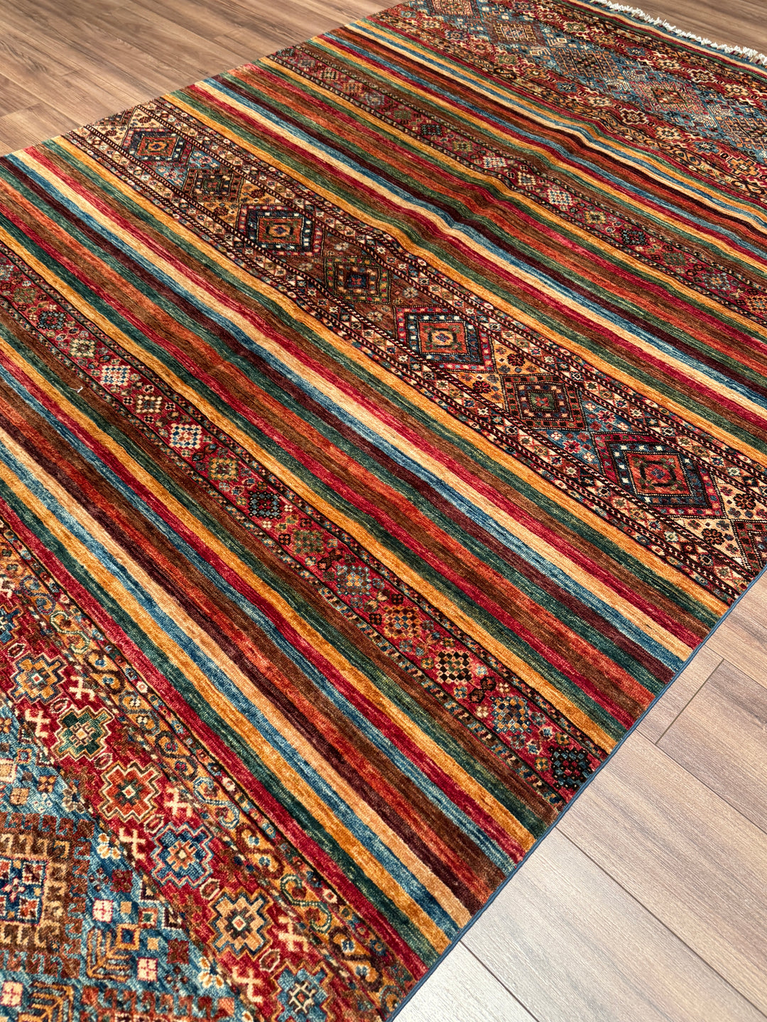 Khorjin Orijinal El Dokuması Multi Kök Boya Yün Halı 203x314 6.37 Metrekare - 7x10 ft