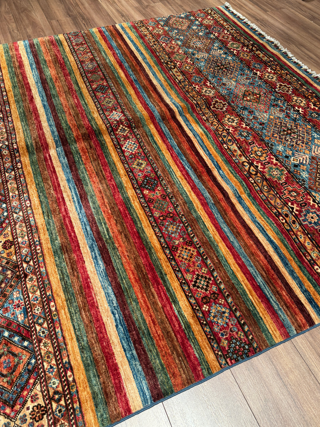 Khorjin Orijinal El Dokuması Multi Kök Boya Yün Halı 203x314 6.37 Metrekare - 7x10 ft