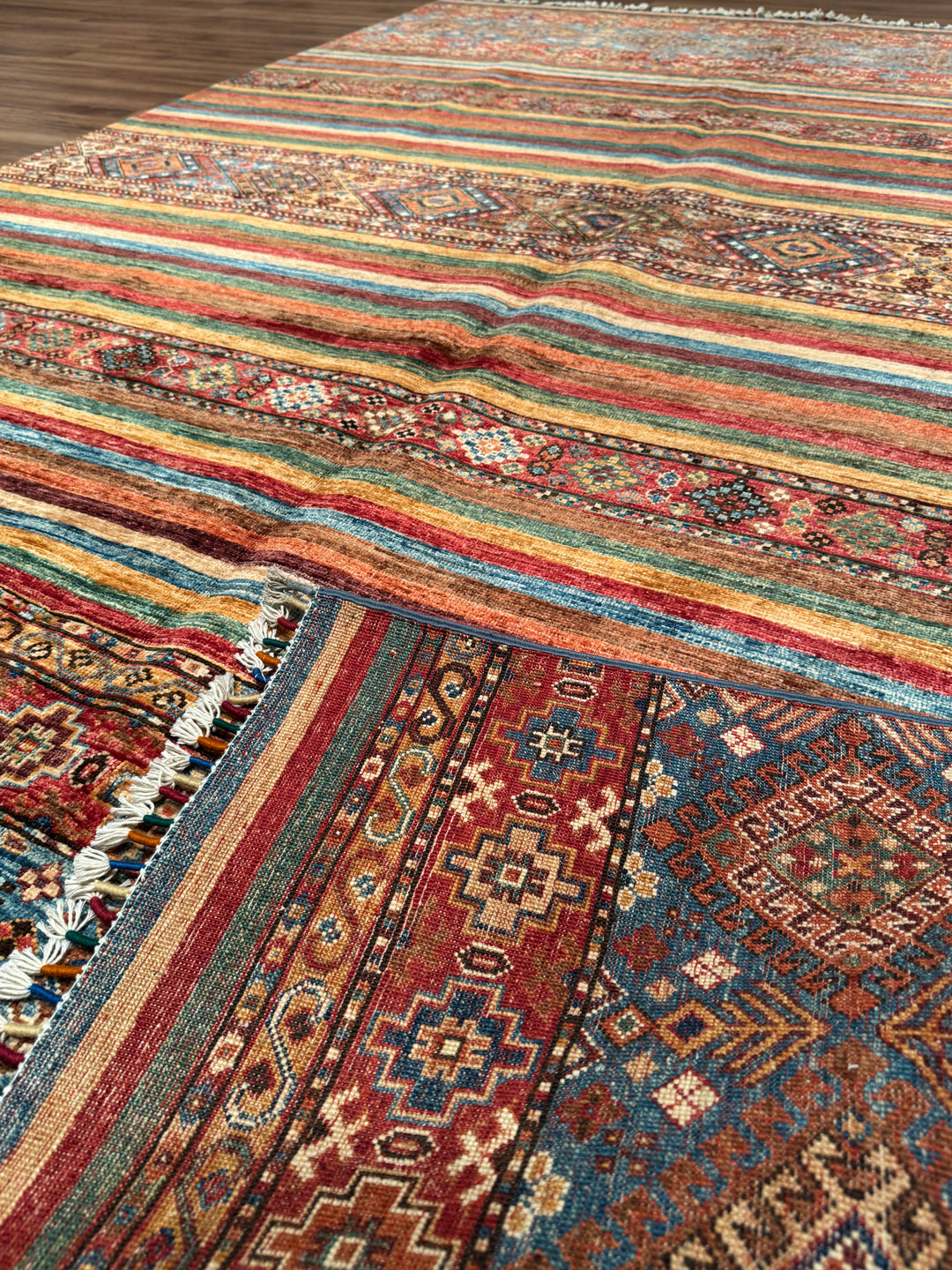 Khorjin Orijinal El Dokuması Multi Kök Boya Yün Halı 203x314 6.37 Metrekare - 7x10 ft