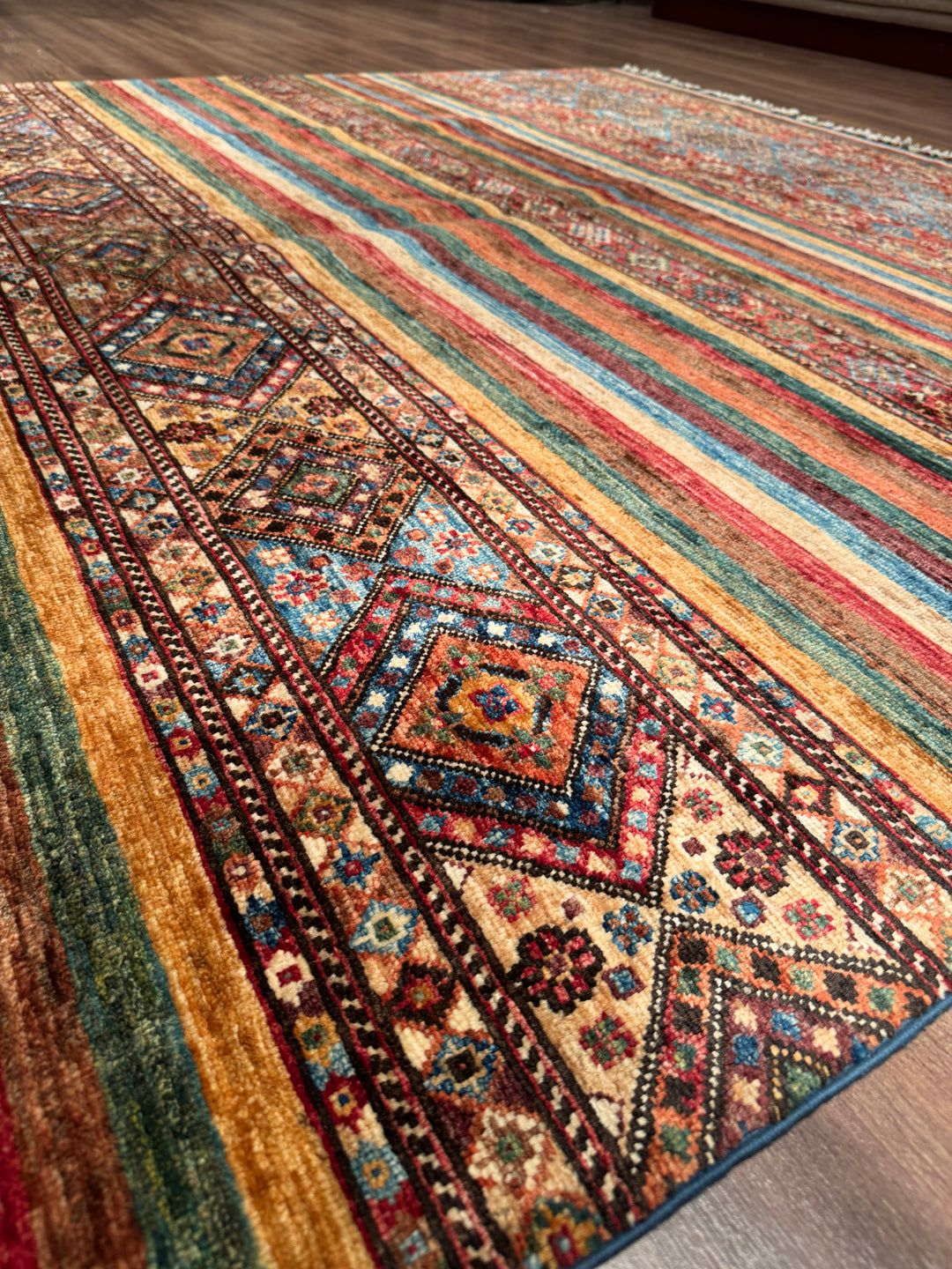 Khorjin Orijinal El Dokuması Multi Kök Boya Yün Halı 203x314 6.37 Metrekare - 7x10 ft