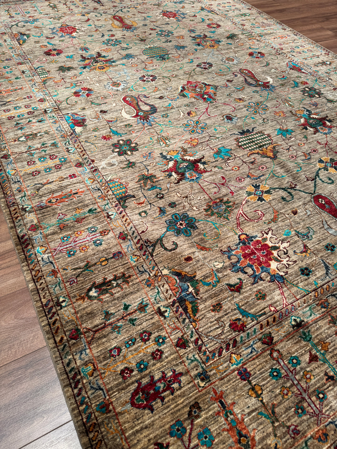 Sultani Binbirgece Orijinal El Dokuması Bej Kök Boya Yün Halı 211x303 6.39 Metrekare - 7x10 ft
