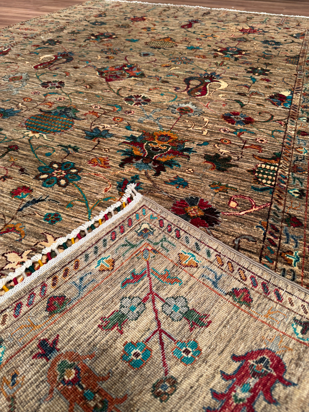Sultani Binbirgece Orijinal El Dokuması Bej Kök Boya Yün Halı 211x303 6.39 Metrekare - 7x10 ft