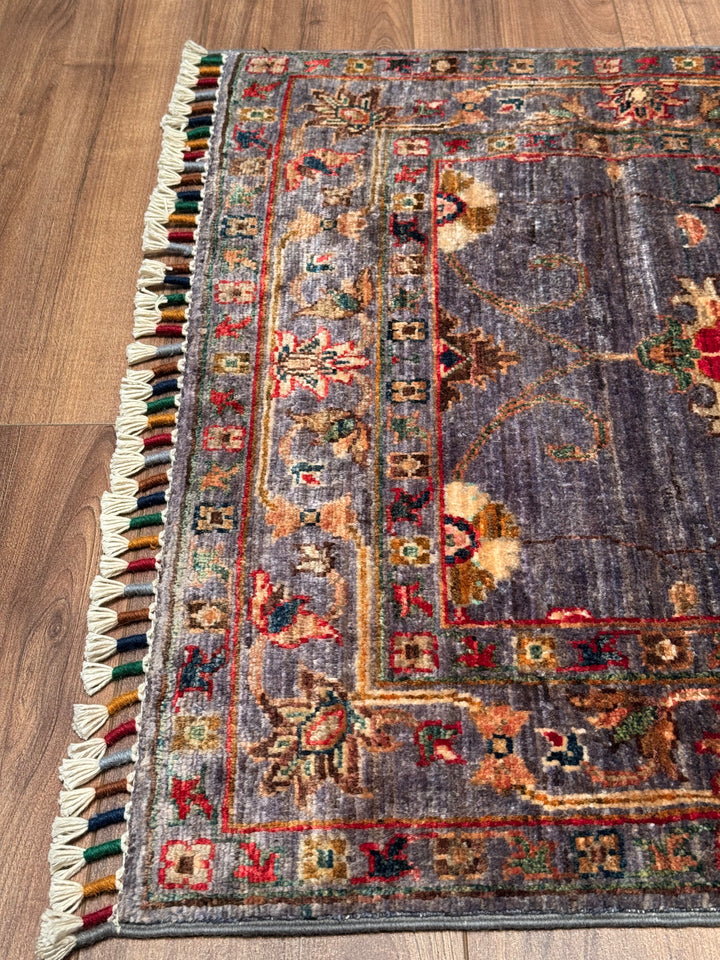 Sultani Çiçekli Yolluk Orijinal El Dokuması Gri Kök Boya Yün Halı 0.79x398 3.14 Metrekare - 3x12 ft