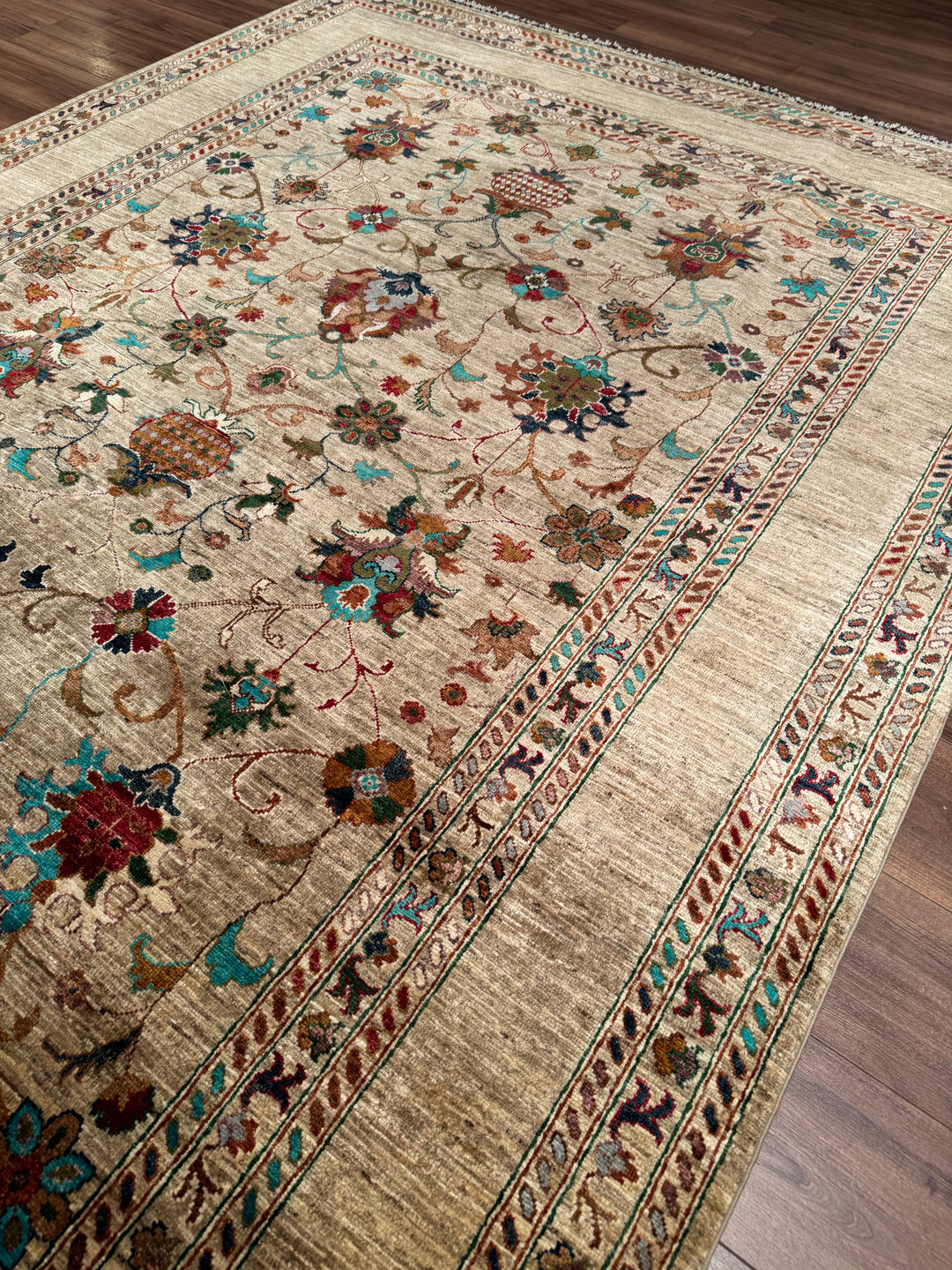 Sultani Binbirgece Orijinal El Dokuması Bej Kök Boya Yün Halı 205x303 6.21 Metrekare - 7x10 ft