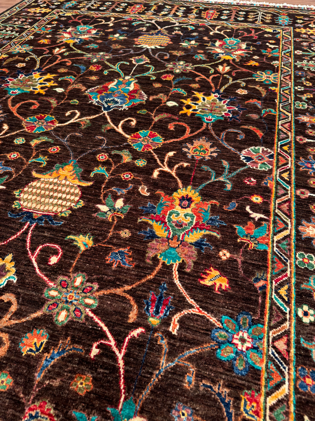 Sultani Binbirgece Orijinal El Dokuması Kahverengi Kök Boya Yün Halı 175x248 4.34 Metrekare - 5x8 ft