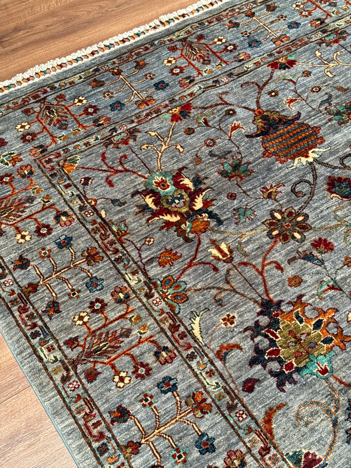 سجادة سلطاني بينبيرجيسي الأصلية المصنوعة يدويًا من الصوف الرمادي المصبوغ بصبغة الجذور، 174 × 240، 4.18 متر مربع - 6 × 8 قدم 