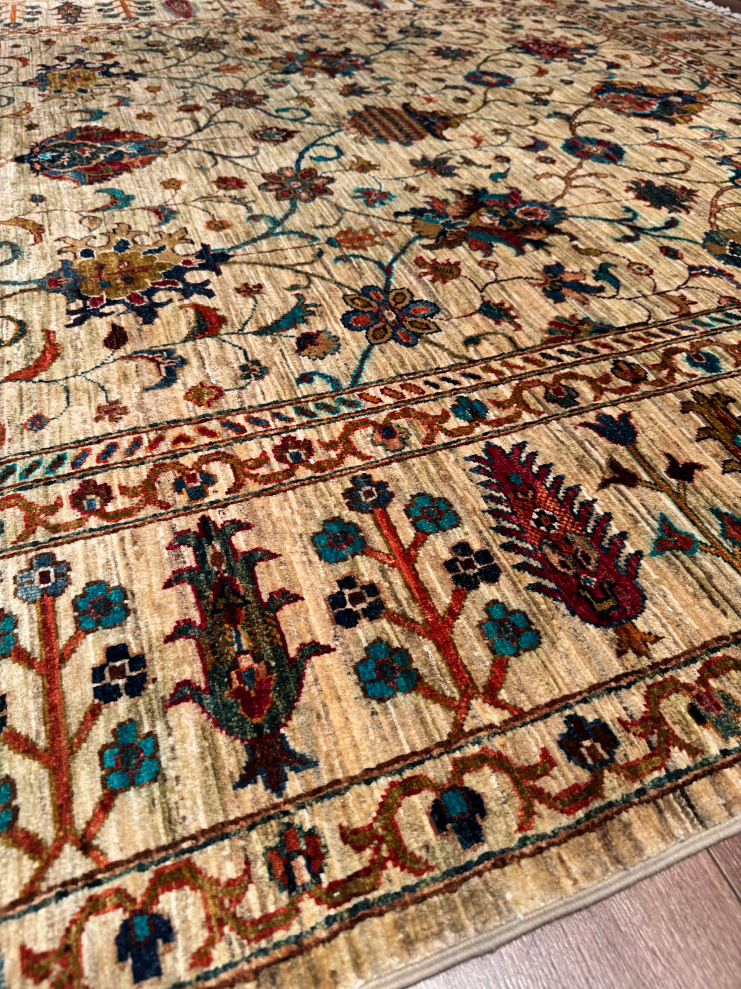 Sultani Binbirgece Orijinal El Dokuması Bej Kök Boya Yün Halı 205x307 6.29 Metrekare - 7x10 ft