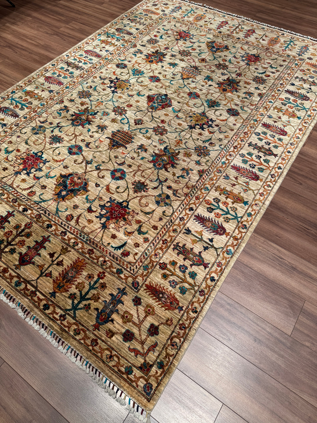 Sultani Binbirgece Orijinal El Dokuması Bej Kök Boya Yün Halı 205x307 6.29 Metrekare - 7x10 ft
