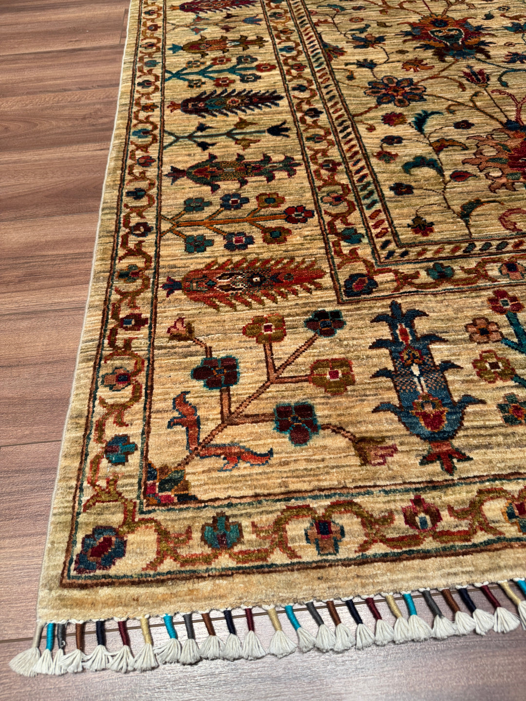 Sultani Binbirgece Orijinal El Dokuması Bej Kök Boya Yün Halı 205x307 6.29 Metrekare - 7x10 ft