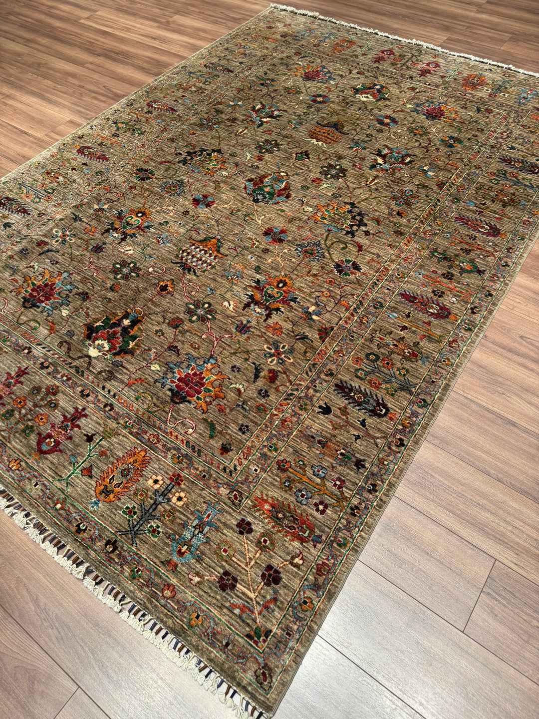 Sultani Binbirgece Orijinal El Dokuması Bej Kök Boya Yün Halı 202x288 5.82 Metrekare - 7x10 ft