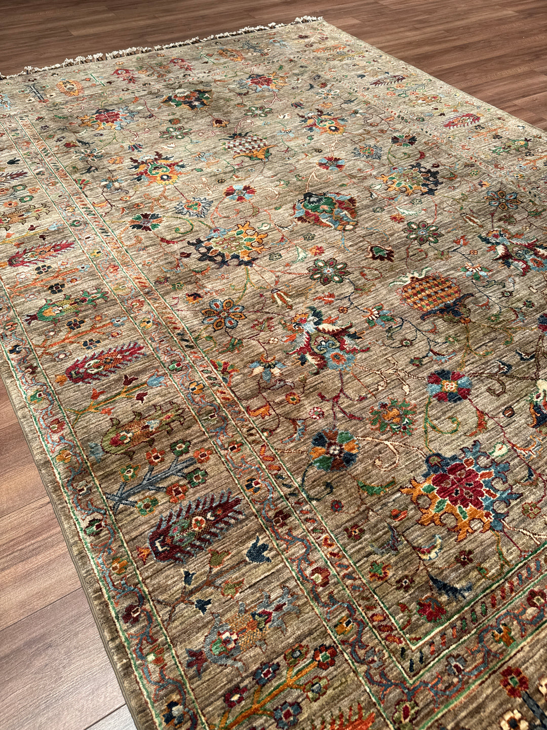 Sultani Binbirgece Orijinal El Dokuması Bej Kök Boya Yün Halı 202x288 5.82 Metrekare - 7x10 ft