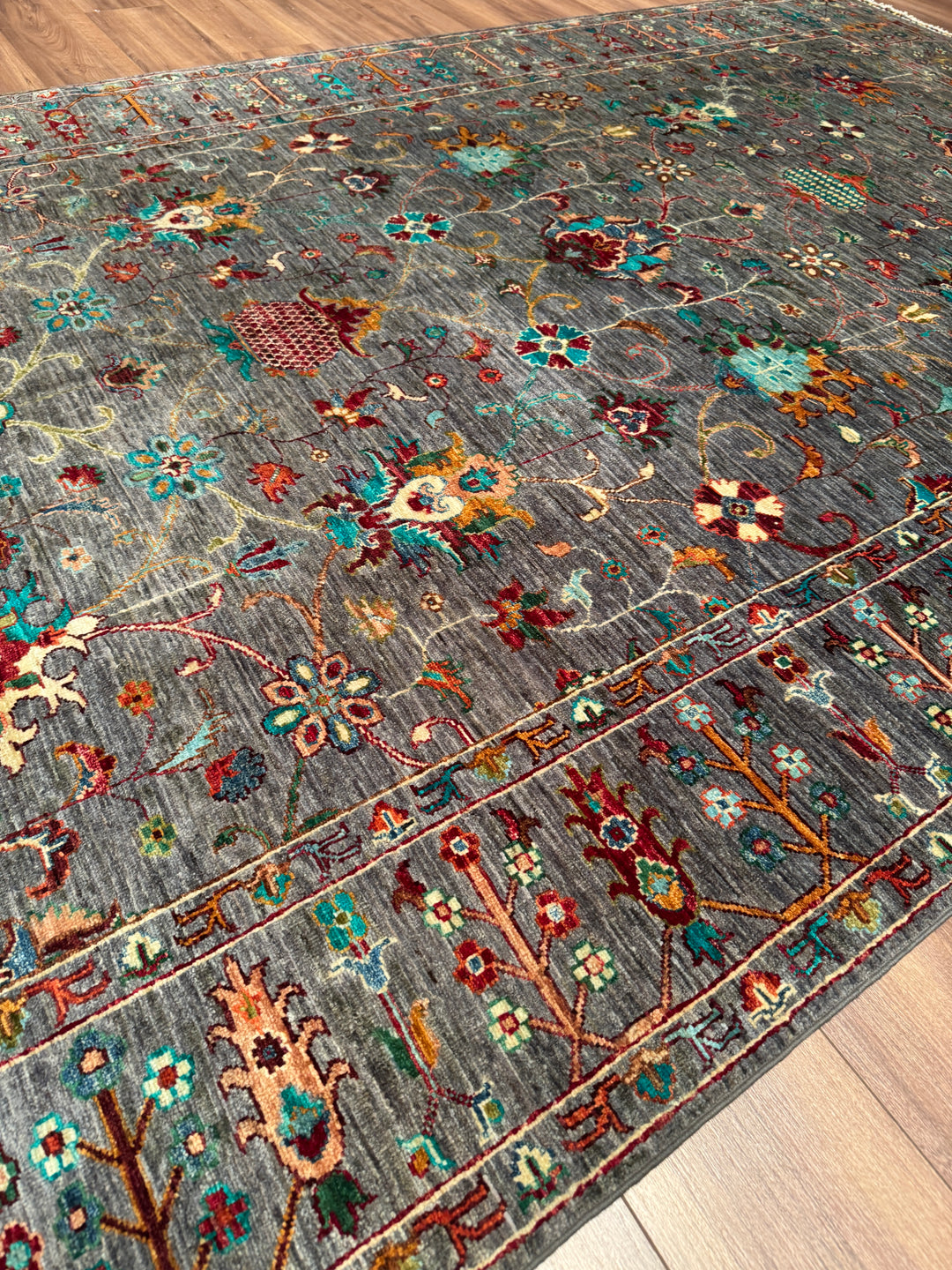 Sultani Binbirgece Orijinal El Dokuması Gri Kök Boya Yün Halı 198x305 6.04 Metrekare - 7x10 ft