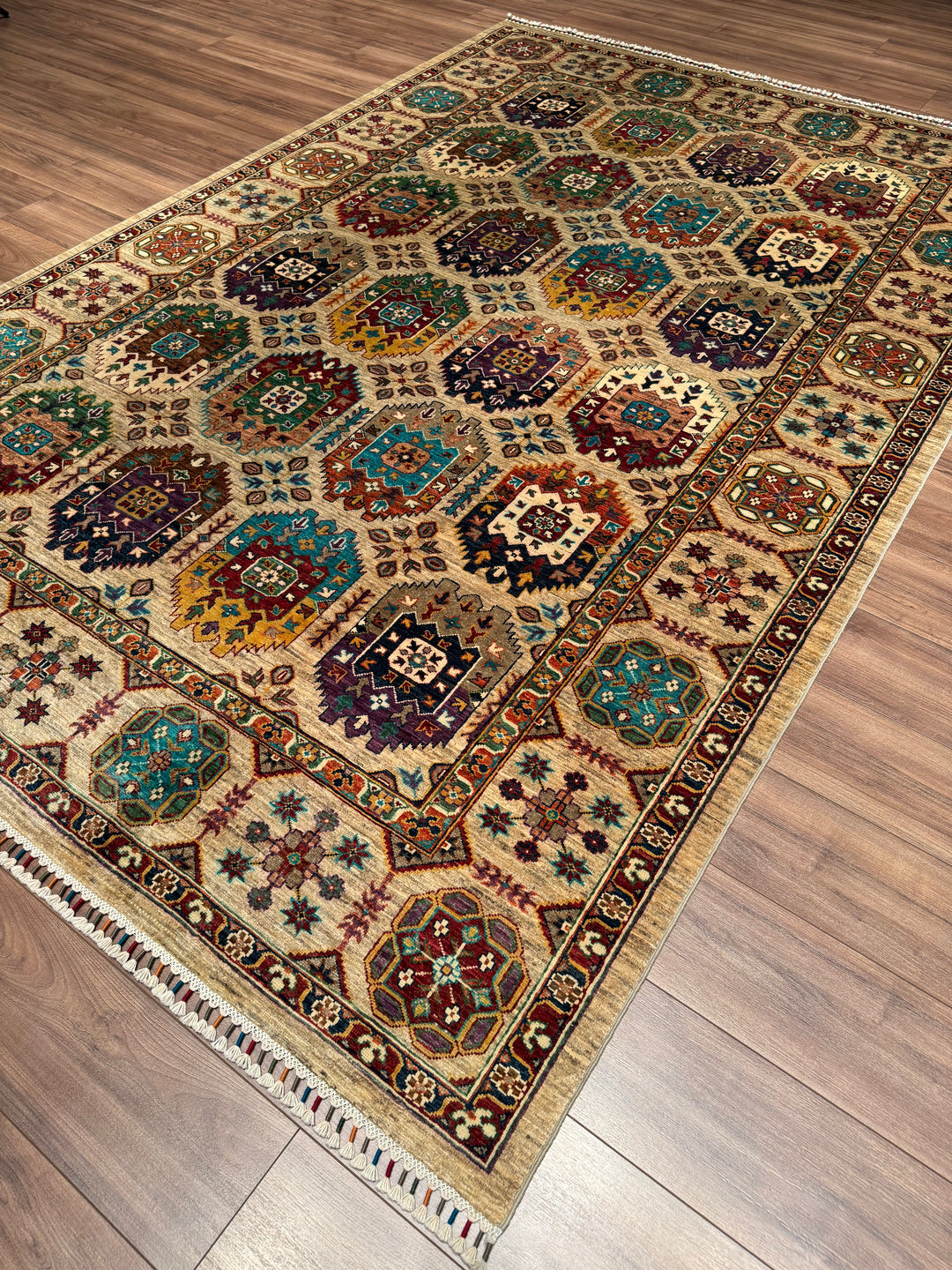 Veziri Orijinal El Dokuması Bej Kök Boya Yün Halı 209x312 6.52 Metrekare - 7x10 ft