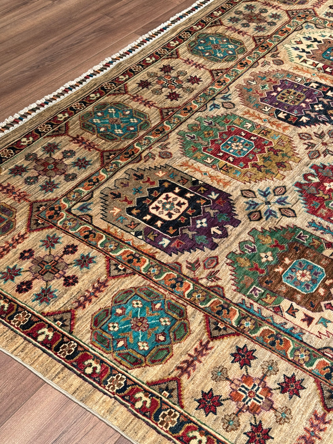 Veziri Orijinal El Dokuması Bej Kök Boya Yün Halı 209x312 6.52 Metrekare - 7x10 ft