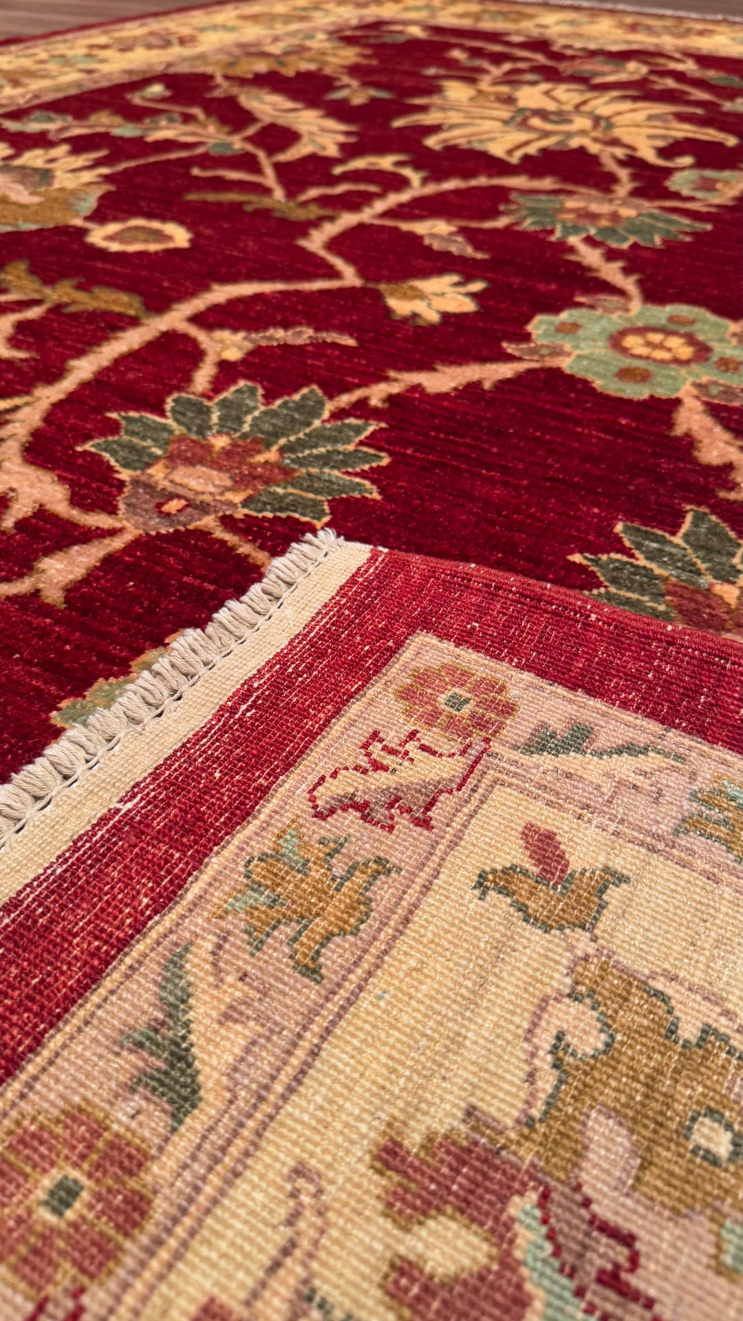 Uşak Original Hand Woven Red Cream Vegetable Dyed Wool Carpet 248x317 7.86 Square Meters - 8x10 ft