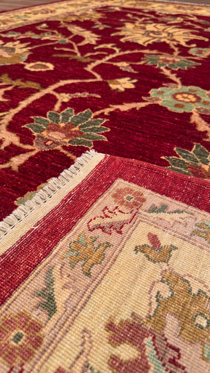 Uşak Original Hand Woven Red Cream Vegetable Dyed Wool Carpet 248x317 7.86 Square Meters - 8x10 ft