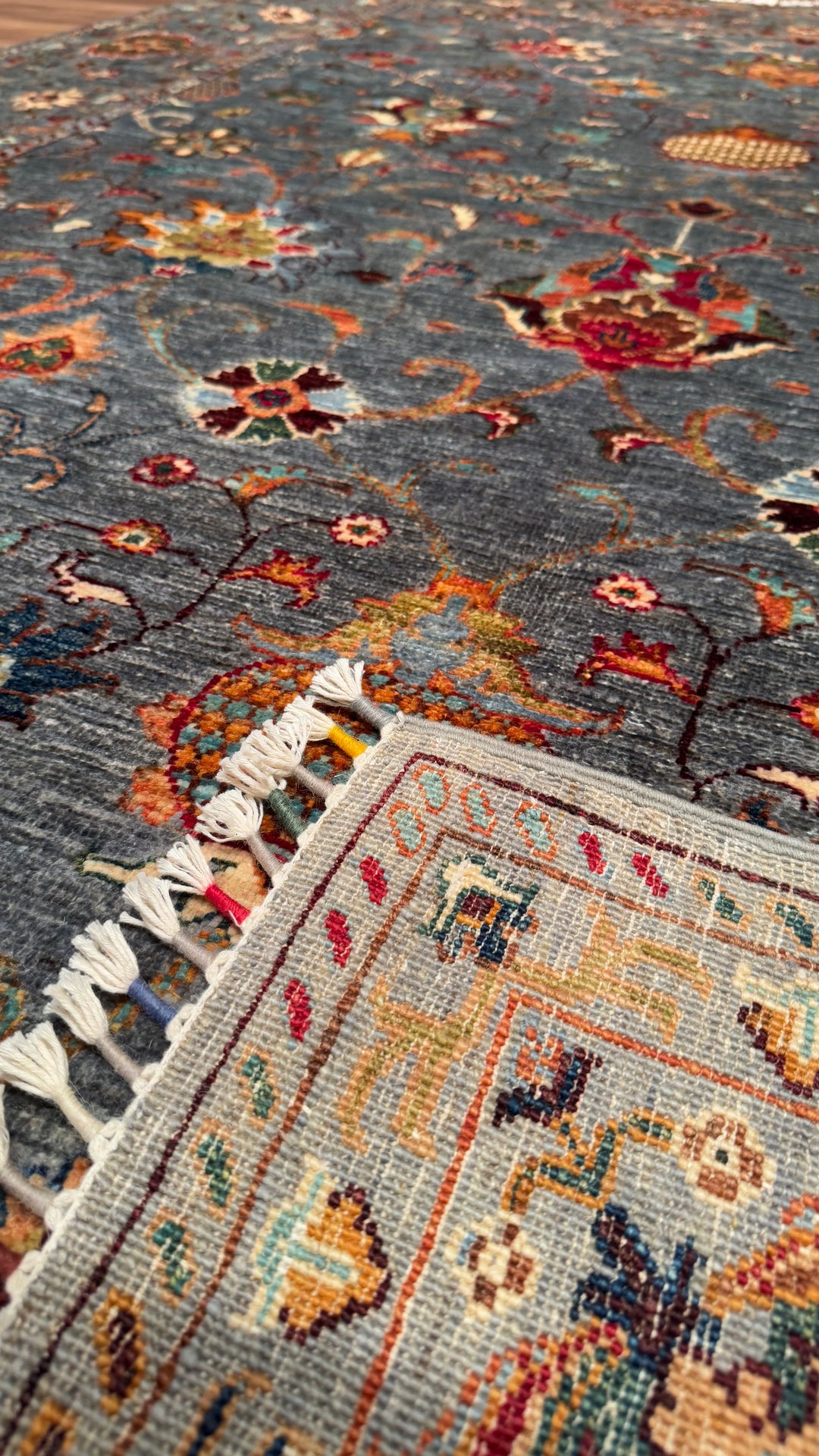 Sultani Floral Original Hand Woven Gray Vegetable Dyed Wool Carpet 199x299 5.95 Square Meters - 6x10 ft