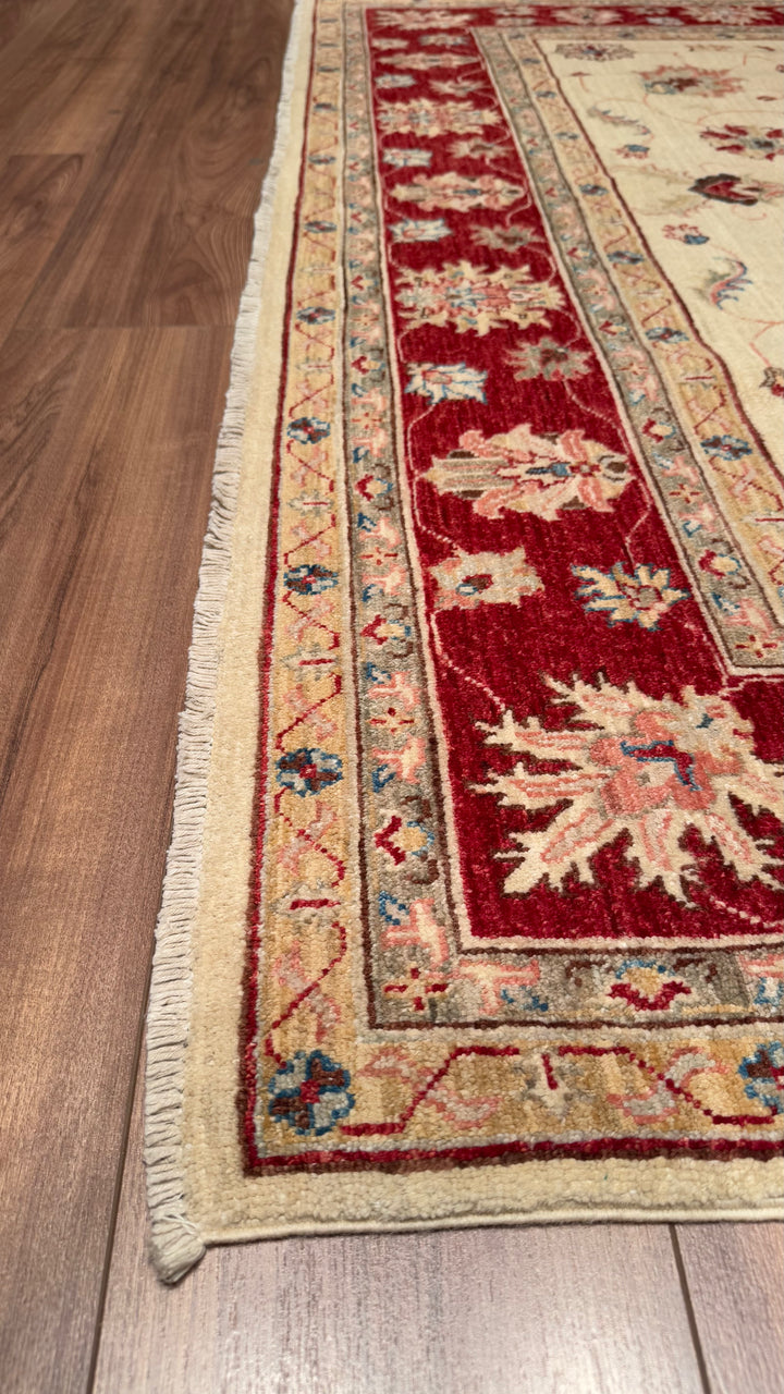 Uşak Original Hand Woven Cream Red Vegetable Dyed Wool Carpet 205x290 5.95 Square Meters - 8x10 ft