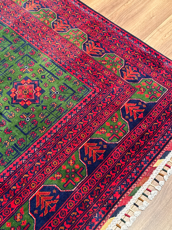 Afgan Halısı Yeşil Hamyap Orijinal El Dokuması Kök Boya Yün 169x236 3.99 Metrekare - 5x7 ft
