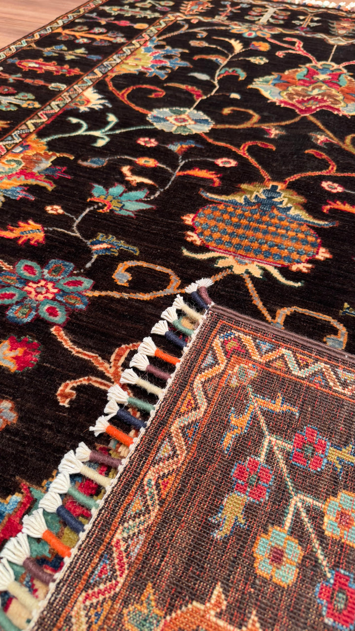 Sultani Floral Original Hand Woven Black Vegetable Dyed Wool Carpet 126x177 2.23 Square Meters - 3x5 ft