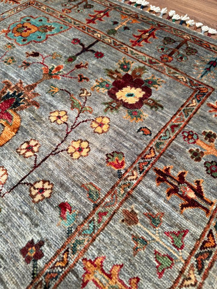 Sultani Çiçekli Orijinal El Dokuması Gri Kök Boya Yün Halı 0.99x153 1.51 Metrekare - 3x5 ft
