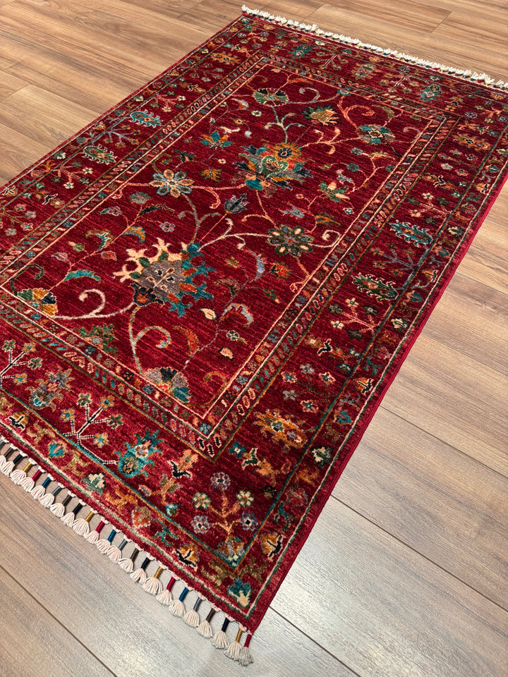Sultani Binbirgece Orijinal El Dokuması Kırmızı Kök Boya Yün Halı 106x154 1.63 Metrekare - 3x5 ft