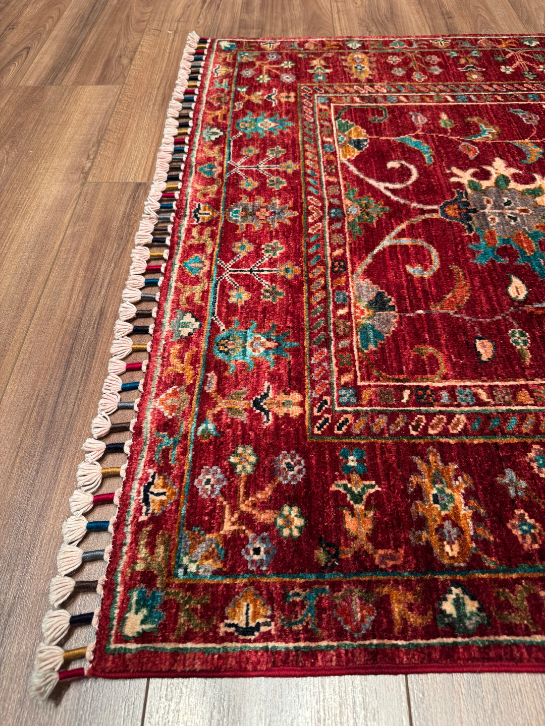 Sultani Binbirgece Orijinal El Dokuması Kırmızı Kök Boya Yün Halı 106x154 1.63 Metrekare - 3x5 ft