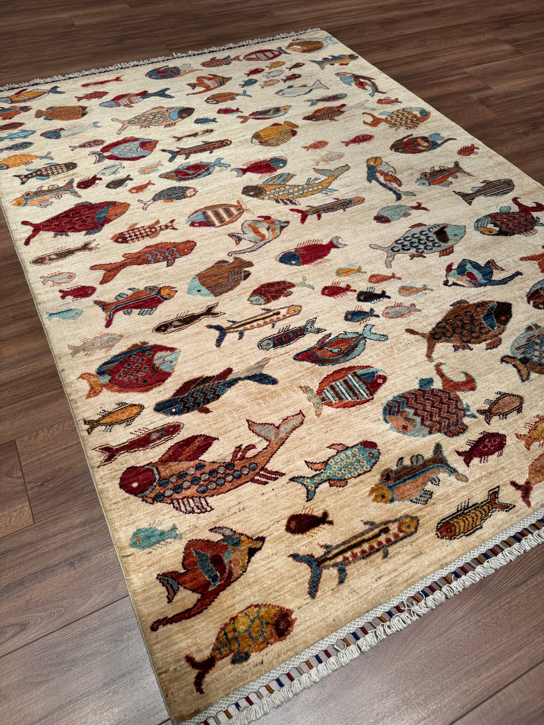 Balık Orijinal El Dokuması Krem Kök Boya Yün Halı 150x207 3.11 Metrekare - 5x7 ft