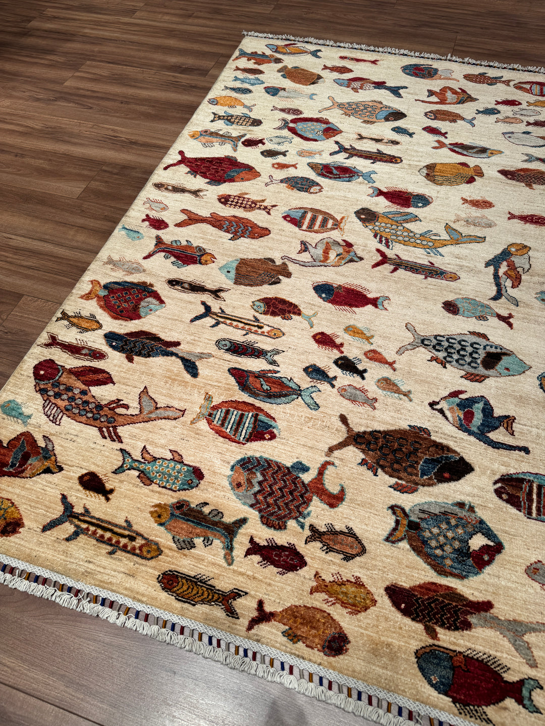 Balık Orijinal El Dokuması Krem Kök Boya Yün Halı 150x207 3.11 Metrekare - 5x7 ft