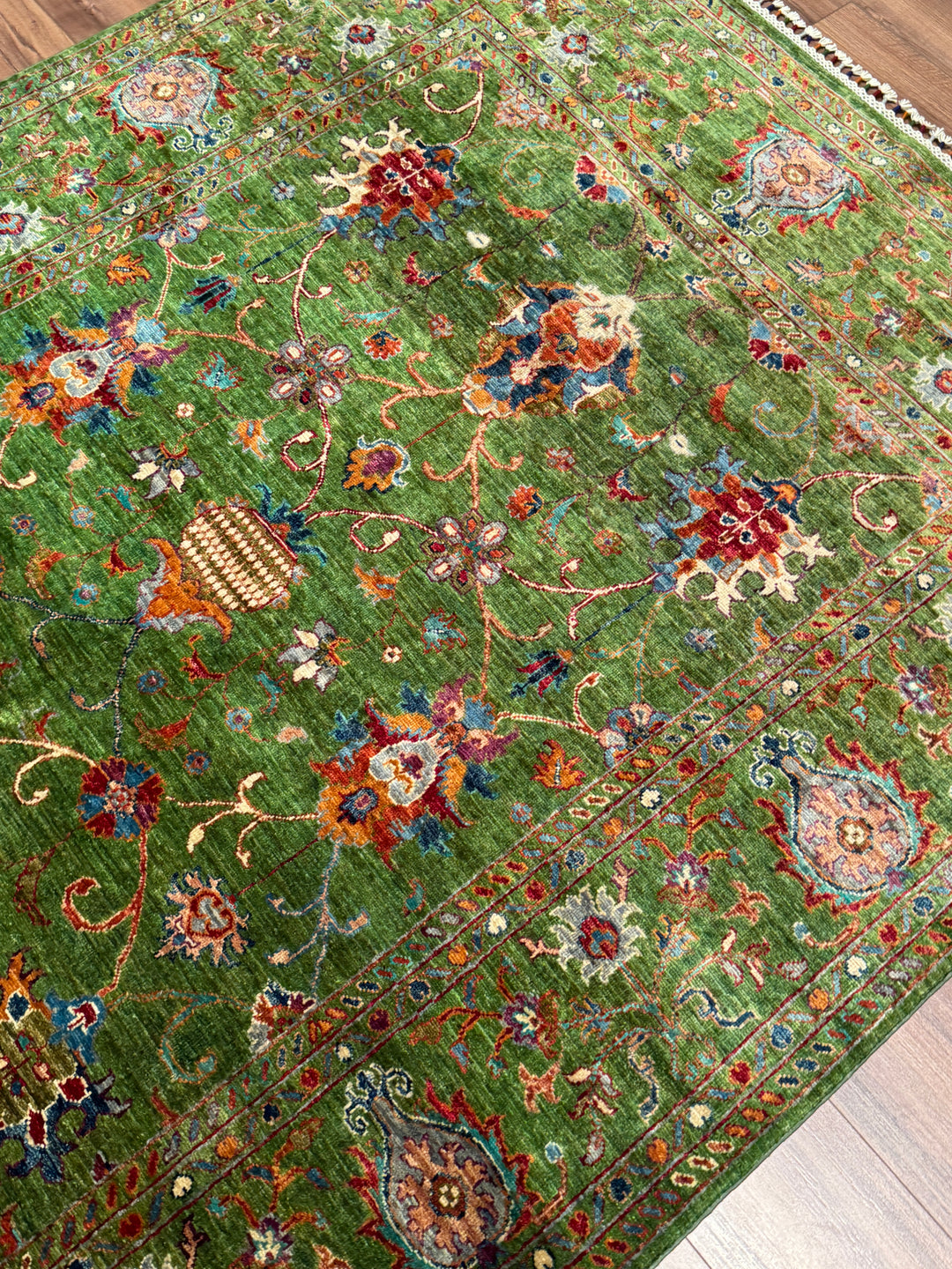 Sultani Binbirgece Orijinal El Dokuması Yeşil Kök Boya Yün Halı 169x248 4.19 Metrekare - 5x8 ft