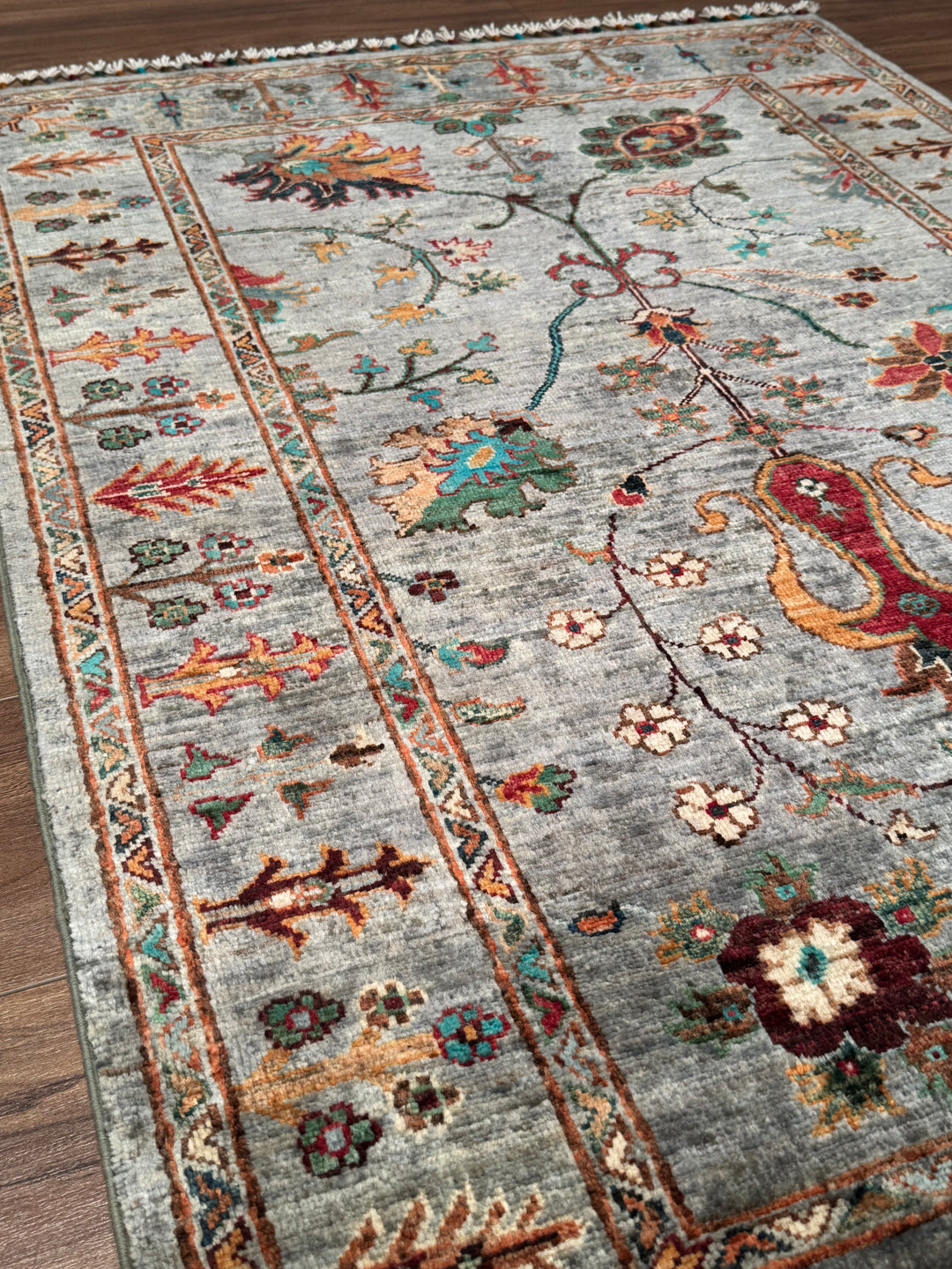 Sultani Floral Original Handwoven Grey Root Dye Wool Rug 102x149 cm (1.52 square meters) - 3x5 ft 