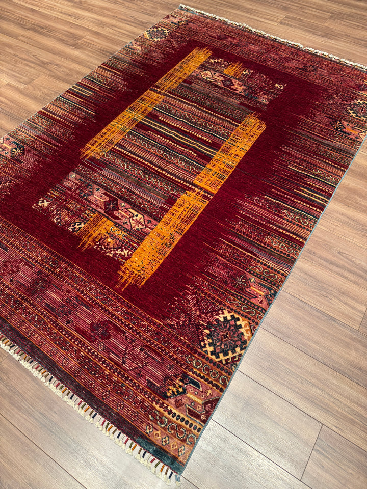 Khorjin Orijinal El Dokuması Kırmızı Kök Boya Yün Halı 169x249 4.21 Metrekare - 5x7 ft