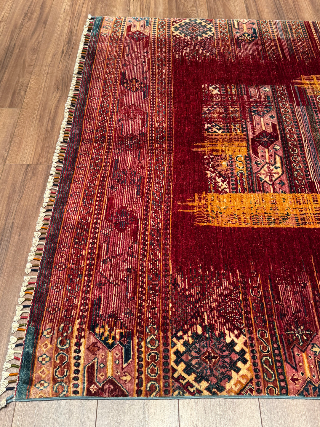 Khorjin Orijinal El Dokuması Kırmızı Kök Boya Yün Halı 169x249 4.21 Metrekare - 5x7 ft
