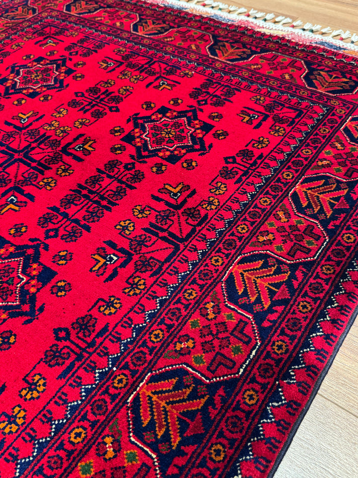 Afghan Rug Hamyap Original Handwoven Root Dyed Wool 104x156 cm 1.62 Square Meters - 3x5 ft 