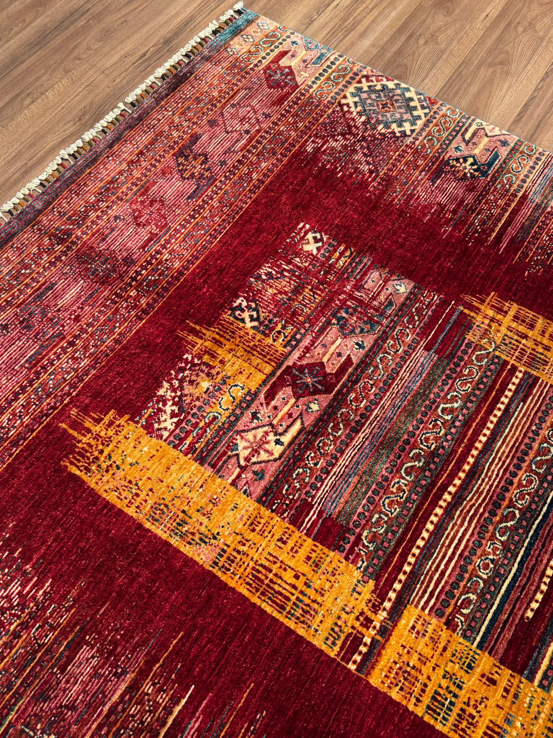 Khorjin Orijinal El Dokuması Kırmızı Kök Boya Yün Halı 169x249 4.21 Metrekare - 5x7 ft
