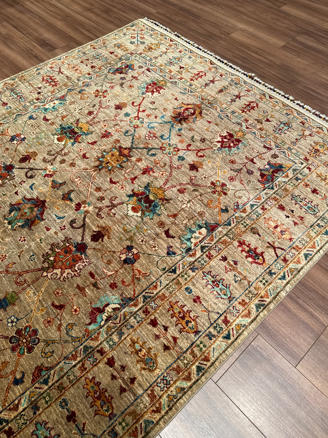 Sultani Binbirgece Orijinal El Dokuması Bej Kök Boya Yün Halı 168x246 4.13 Metrekare - 5x8 ft