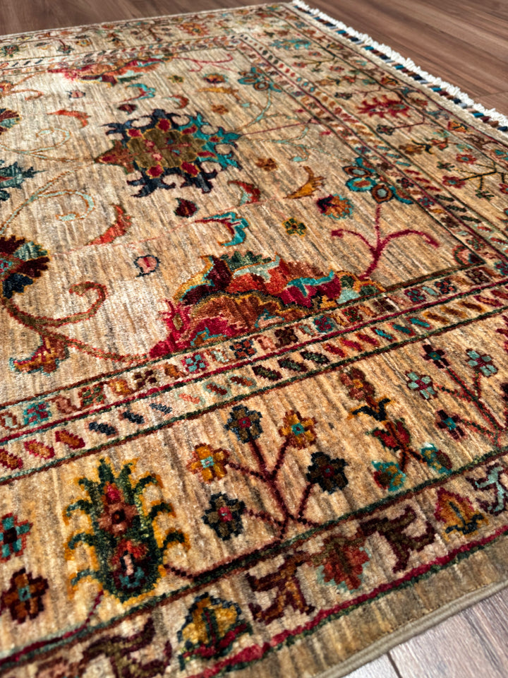 Sultani Binbirgece Orijinal El Dokuması Bej Kök Boya Yün Halı 124x187 2.32 Metrekare - 4x6 ft