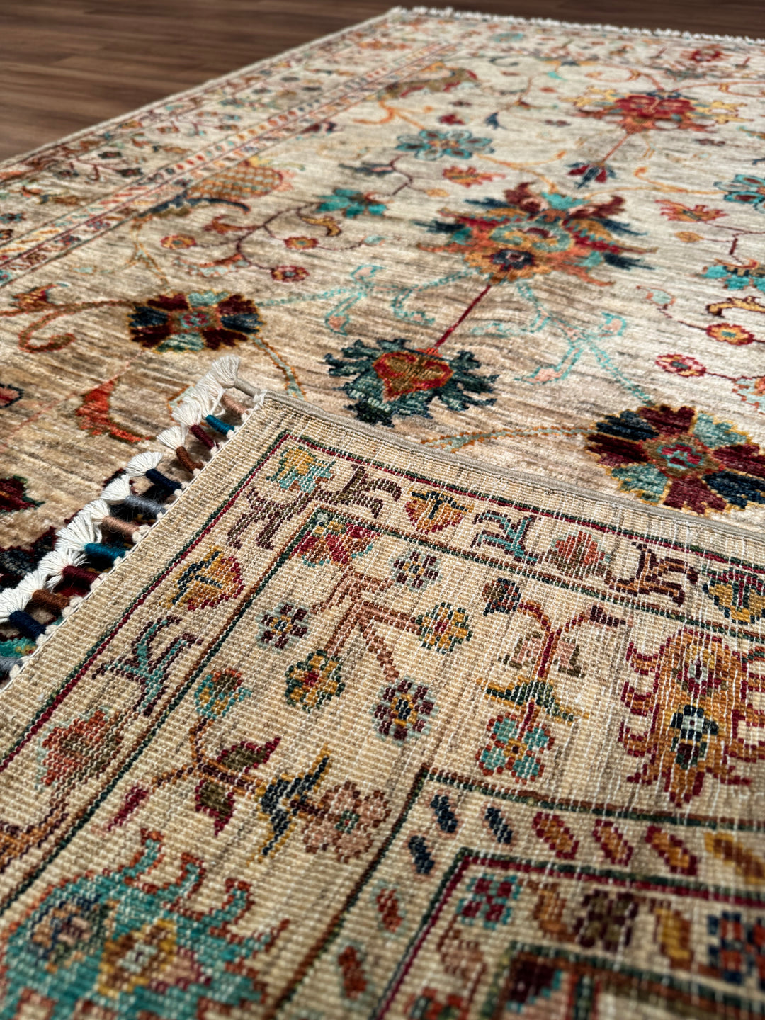 Sultani Binbirgece Orijinal El Dokuması Bej Kök Boya Yün Halı 124x187 2.32 Metrekare - 4x6 ft