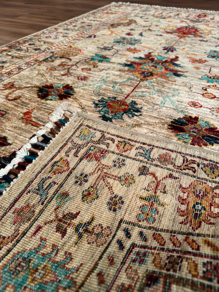 Sultani Binbirgece Orijinal El Dokuması Bej Kök Boya Yün Halı 124x187 2.32 Metrekare - 4x6 ft