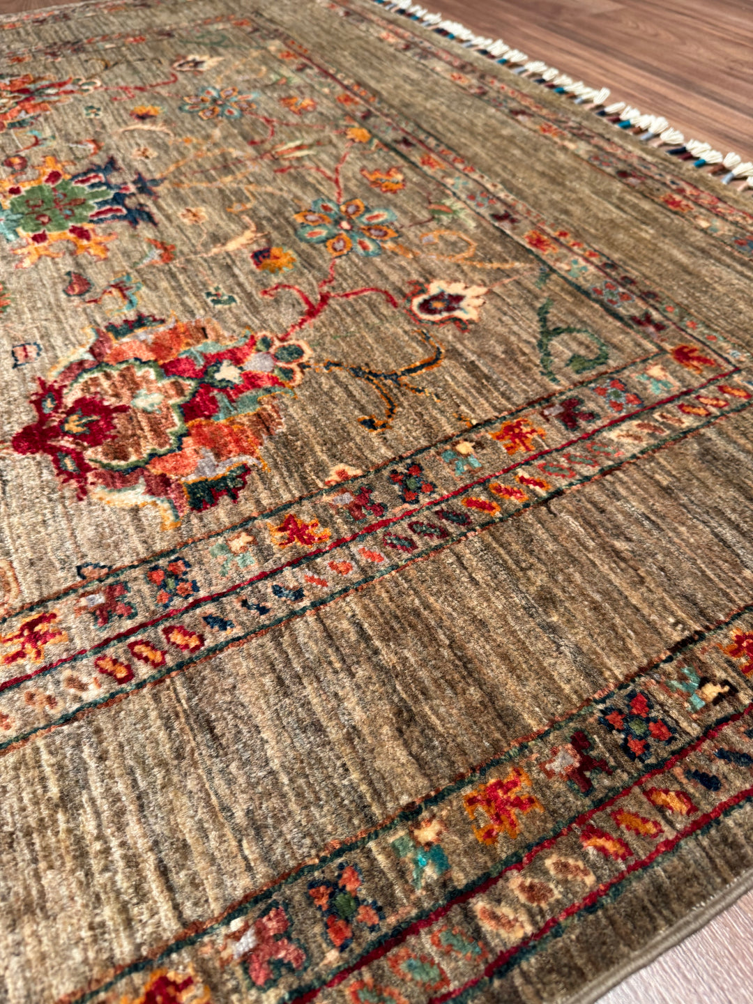 Sultani One Thousand and One Nights Original Handwoven Beige Root Dye Wool Rug 151x201 cm (3.04 square meters) - 5x6 ft 