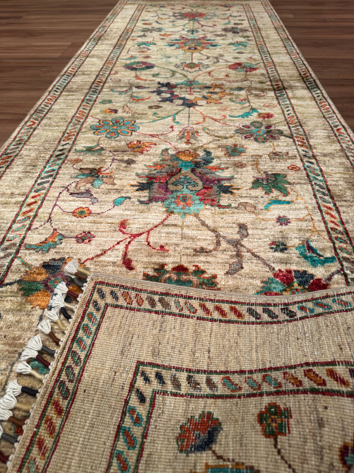 Sultani Binbirgece Yolluk Orijinal El Dokuması Bej Kök Boya Yün Halı 0.84x262 2.20 Metrekare - 3x8 ft