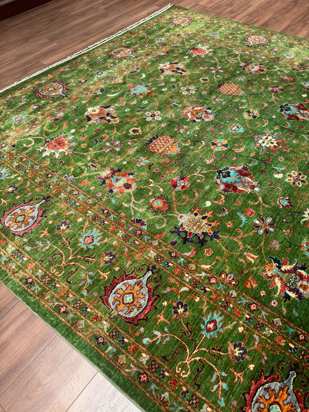 Sultani Binbirgece Orijinal El Dokuması Yeşil Kök Boya Yün Halı 269x366 9.85 Metrekare - 9x12 ft