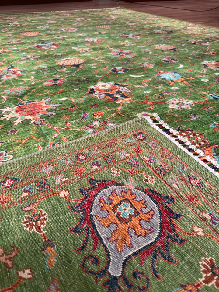 Sultani Binbirgece Orijinal El Dokuması Yeşil Kök Boya Yün Halı 269x366 9.85 Metrekare - 9x12 ft