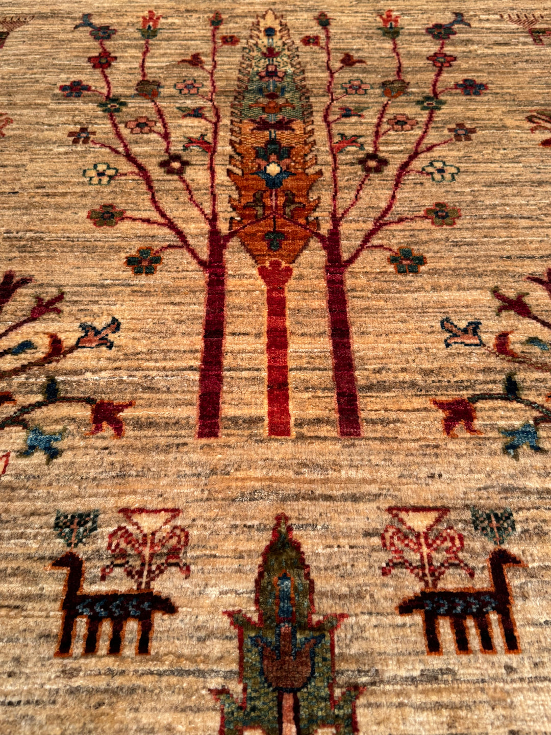 Sultani Tree of Life Original Handwoven Beige Root Dye Wool Rug 174x238 cm (4.14 square meters - 5x8 ft) 