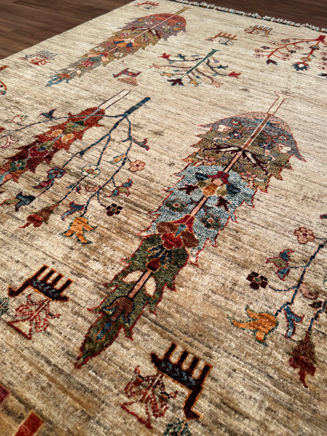 Sultani Tree of Life Original Handwoven Beige Root Dye Wool Rug 174x238 cm (4.14 square meters - 5x8 ft) 